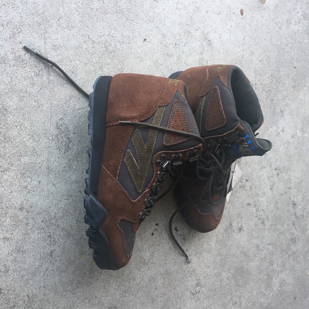 HI-Tec Hiking Shoes